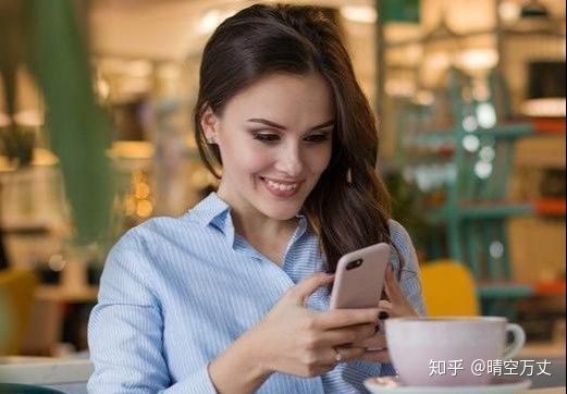 自媒体赚钱的原理是什么